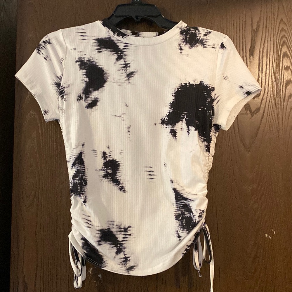 Black and White Crop Top